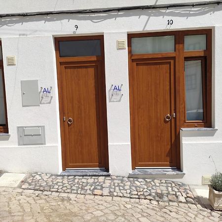 7 Trevos Houses A ซังติอาโก โด กาเซ็ง ภายนอก รูปภาพ