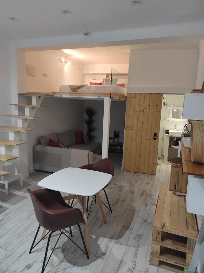 7 Trevos Houses A ซังติอาโก โด กาเซ็ง ภายนอก รูปภาพ